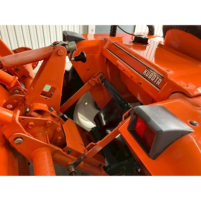 KUBOTA トラクター B1-17