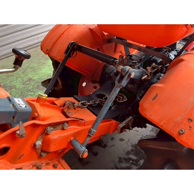 KUBOTA トラクター B7001