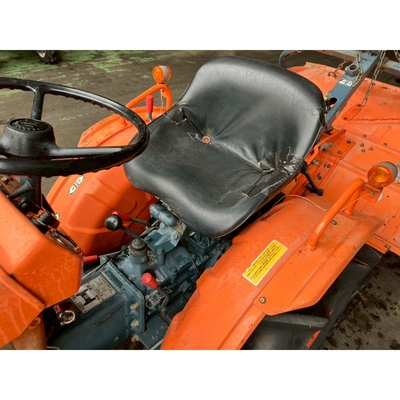 KUBOTA トラクター B7001