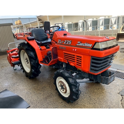 KUBOTA トラクター L1-235D