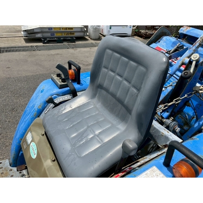 ISEKI トラクター TM15