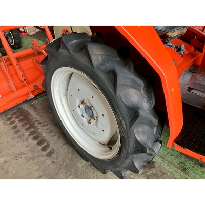 KUBOTA トラクター L1-195D