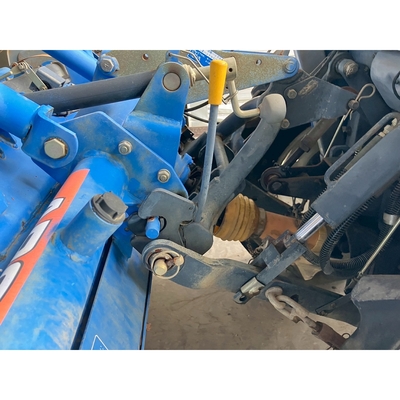 ISEKI トラクター TG233F