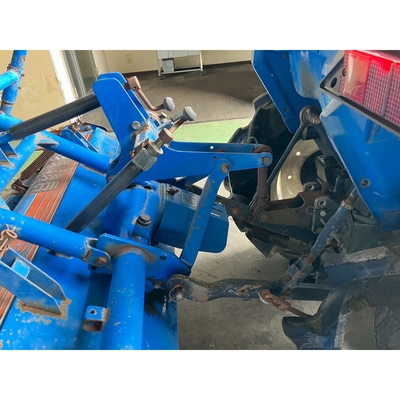 ISEKI トラクター TA227F