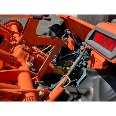KUBOTA トラクター L1-18