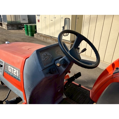 KUBOTA トラクター GT21