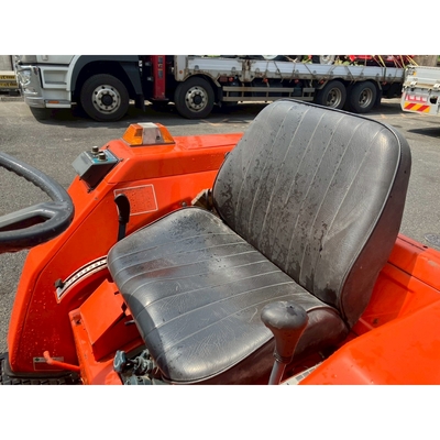KUBOTA トラクター L1-185D