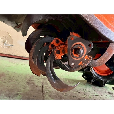 KUBOTA トラクター B7001D