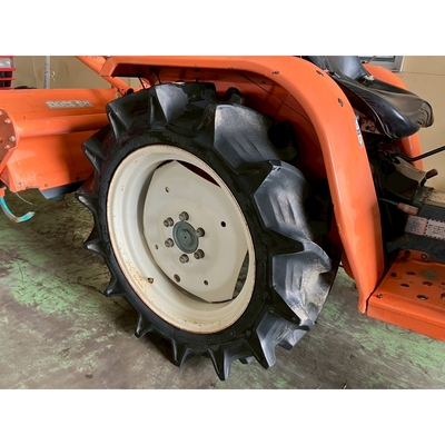 KUBOTA トラクター  B1600D