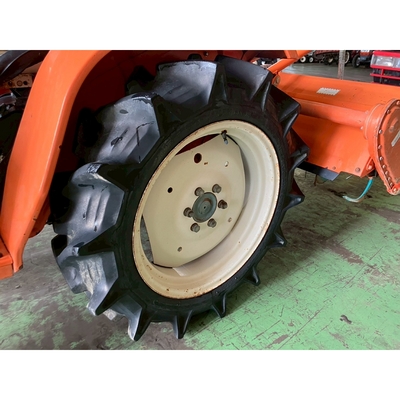 KUBOTA トラクター  B1600D