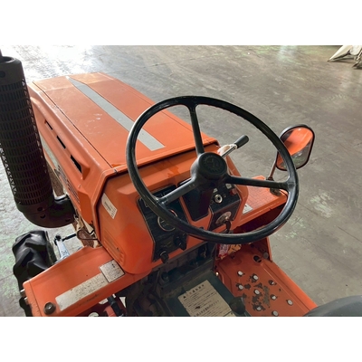 KUBOTA トラクター  B1600D
