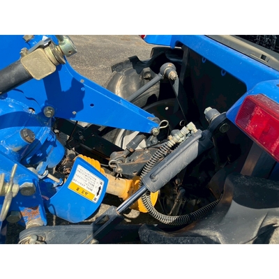 ISEKI トラクター TF223F