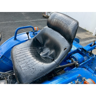 ISEKI トラクター TX1000