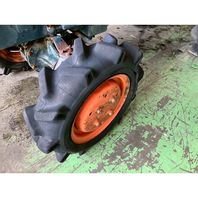 KUBOTA トラクター B5000D