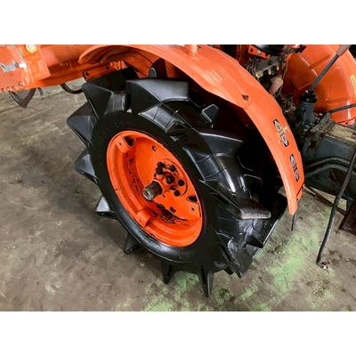 KUBOTA トラクター B7000D