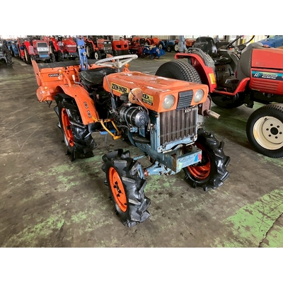 KUBOTA トラクター B7000D