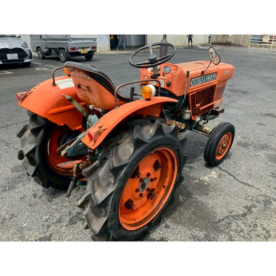 KUBOTA トラクター L1801S