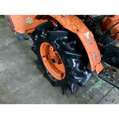 KUBOTA トラクター B7001D