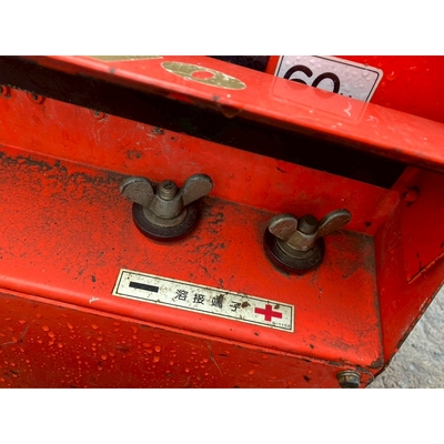  エンジン溶接機 