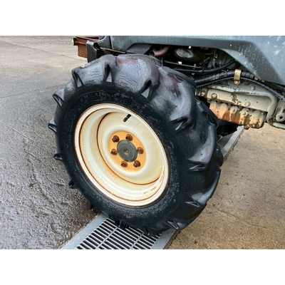 KUBOTA トラクター KT250