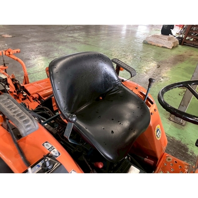 KUBOTA トラクター B1402M