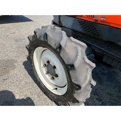 KUBOTA トラクター 