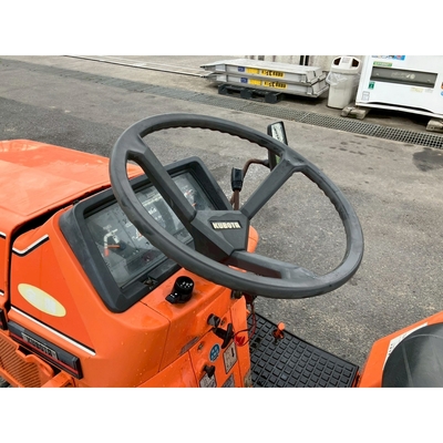 KUBOTA トラクター B1-15D