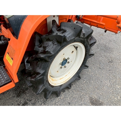 KUBOTA トラクター B1-15D