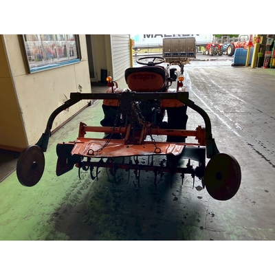 KUBOTA トラクター B7001D