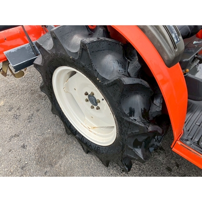 KUBOTA トラクター GB200