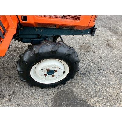 KUBOTA トラクター B1-15D