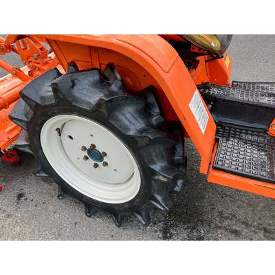 KUBOTA トラクター B1-15D
