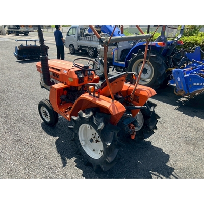 KUBOTA トラクター B1400S