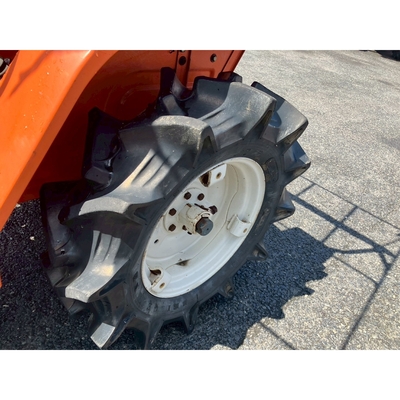 KUBOTA トラクター B1400S