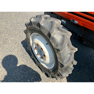 KUBOTA トラクター L1-275D
