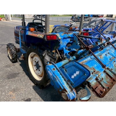 ISEKI トラクター TA210F