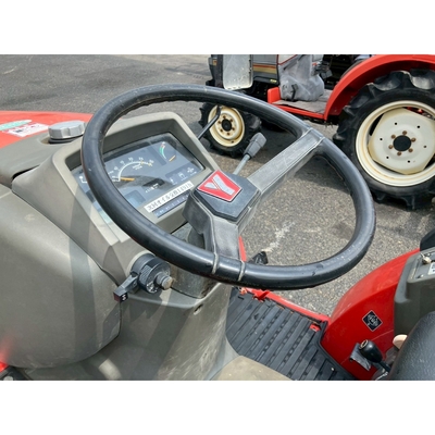 YANMAR トラクター F180D