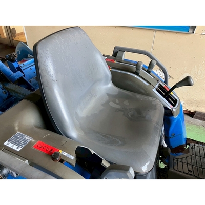 ISEKI トラクター TF15F