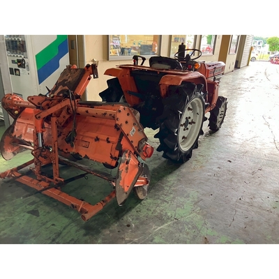 KUBOTA トラクター  B1600D