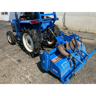 ISEKI トラクター TA230F