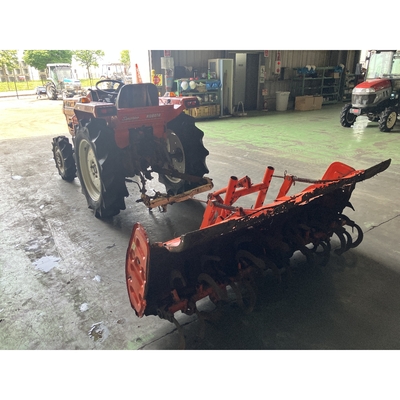 KUBOTA トラクター L1-235D