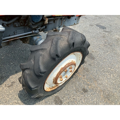 KUBOTA トラクター L1-215D