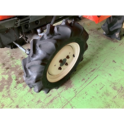 KUBOTA トラクター B52