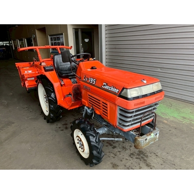KUBOTA トラクター L1-195