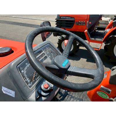 KUBOTA トラクター B92