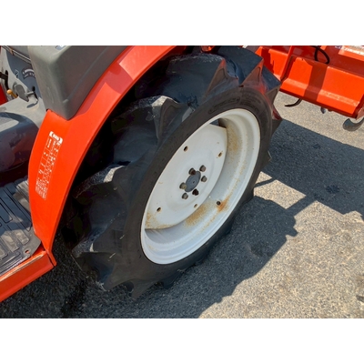 KUBOTA トラクター B92