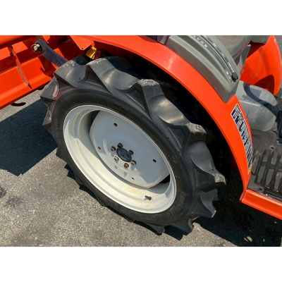 KUBOTA トラクター B92