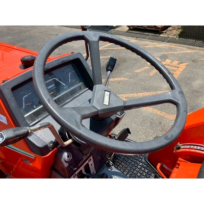KUBOTA トラクター L1-185D