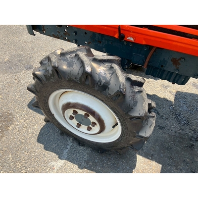 KUBOTA トラクター L1-185D
