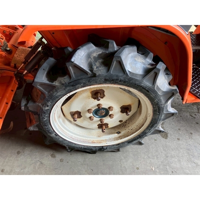KUBOTA トラクター B1-17